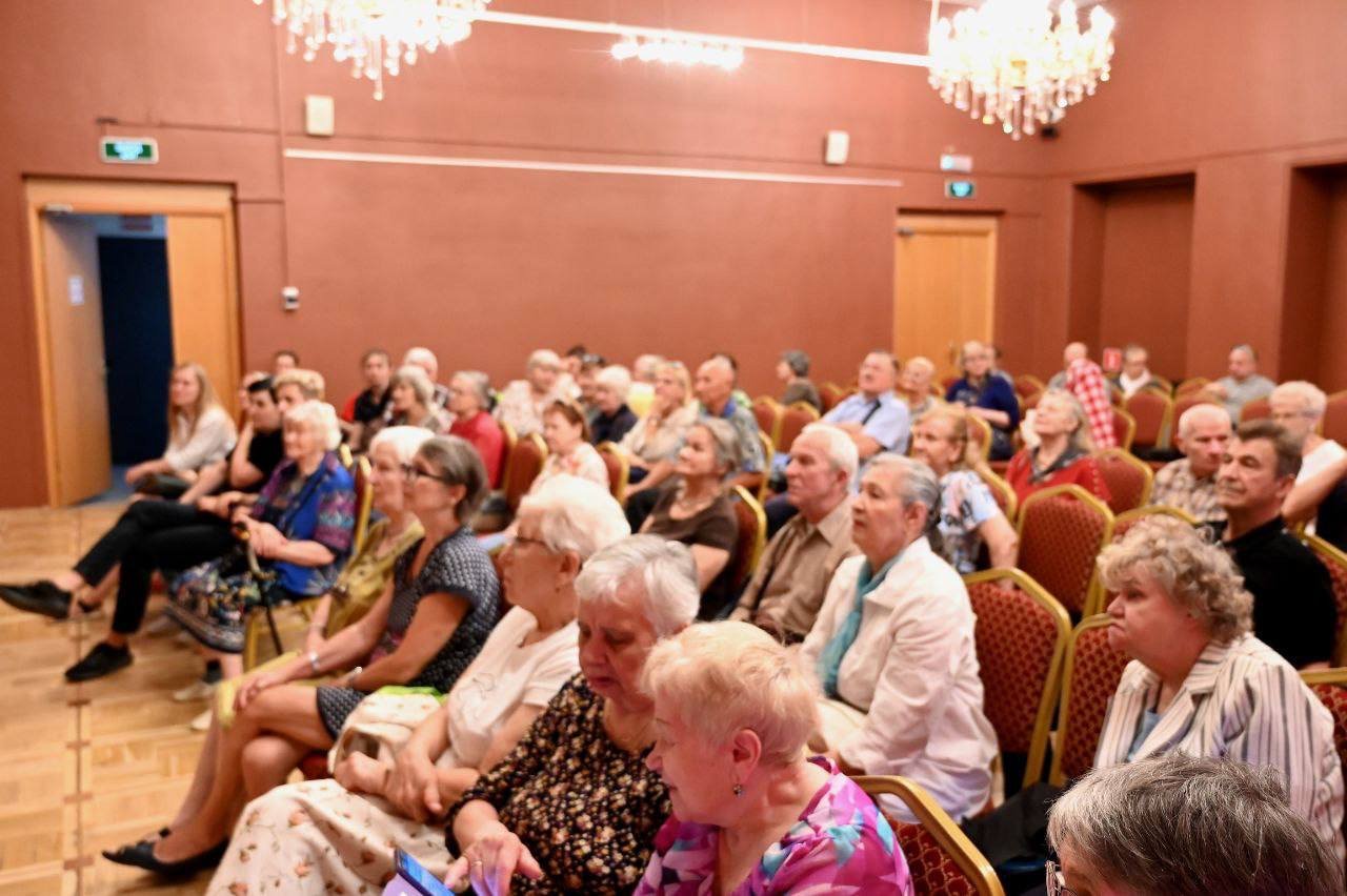 photo_2023-08-18_07-21-41