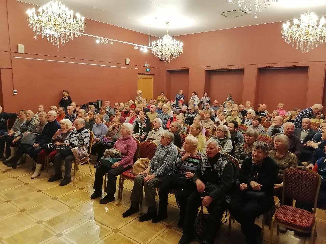 photo_2023-12-19_07-03-02