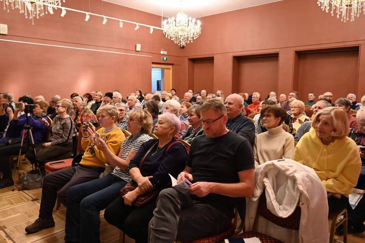 photo_2024-03-05_12-49-05